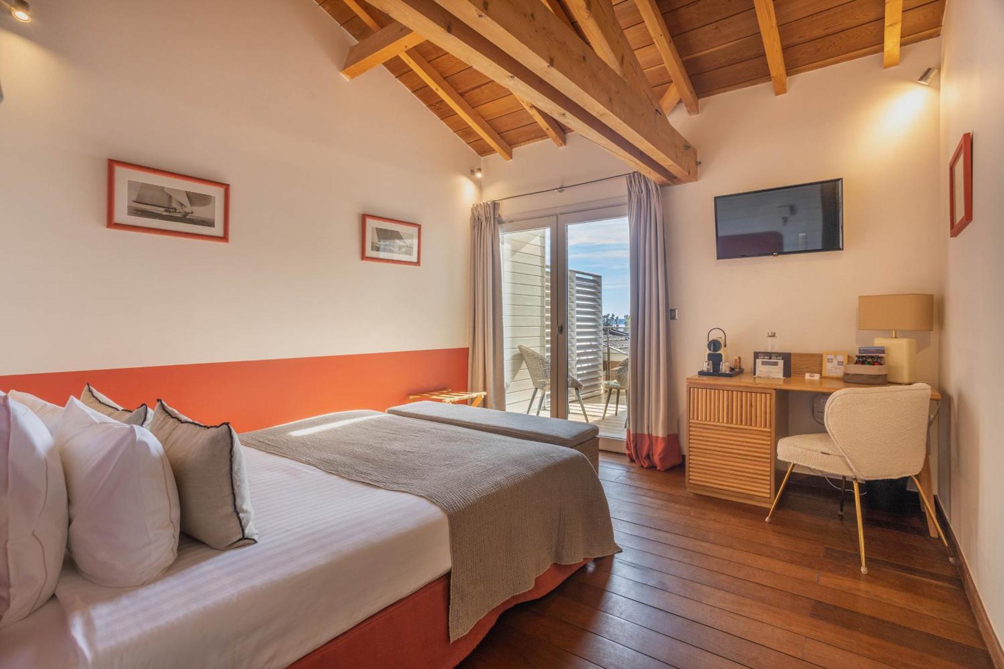 โกต ซาบล์ Hotel เลเฌอ-แกป-เฟร์เร ภายนอก รูปภาพ